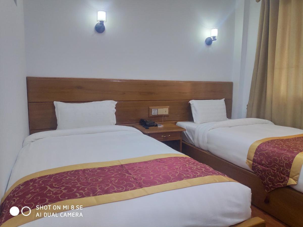 Mandalar May One Hotel 만달레이 외부 사진